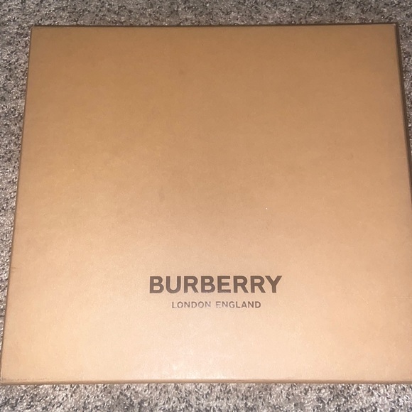 Brand new Burberry black platform heel with black strap to tie around the ankle - Picture 1 of 5